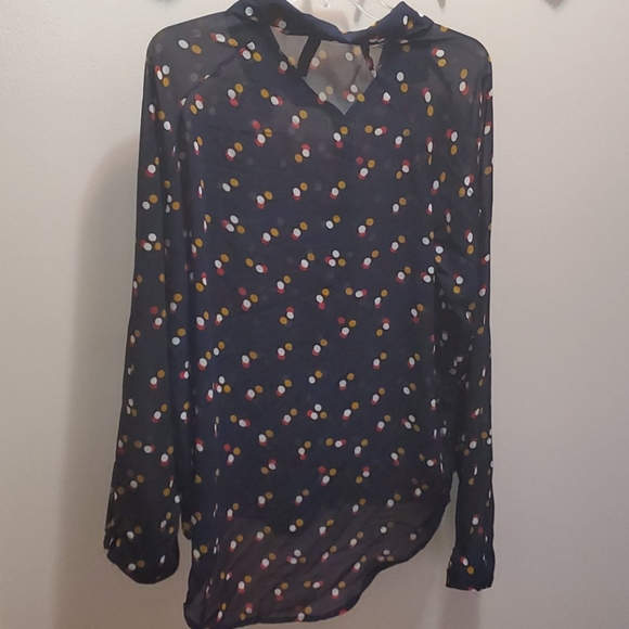 Button down top - Picture 2 of 2